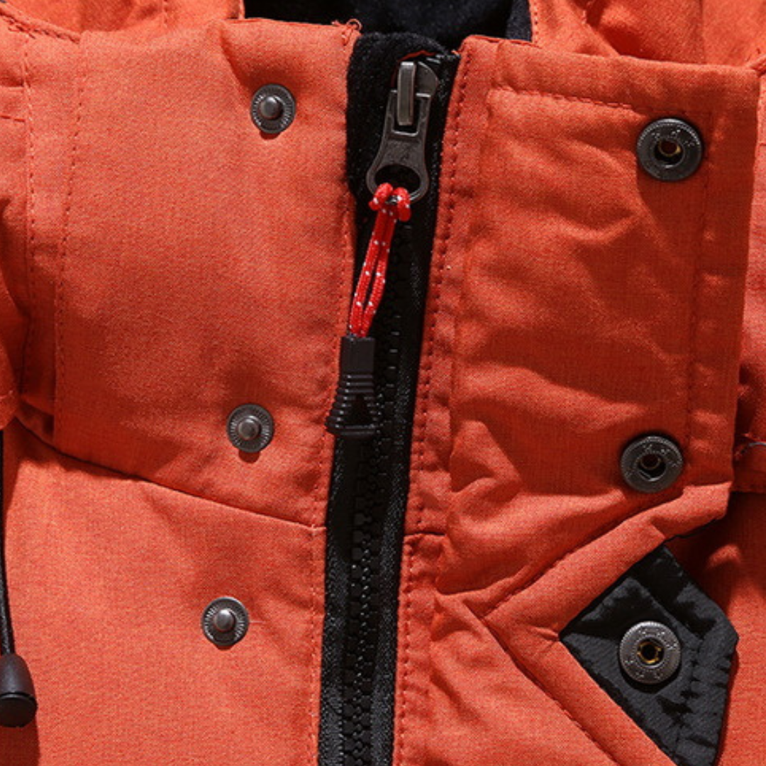 Evan™ | Polar Bomber